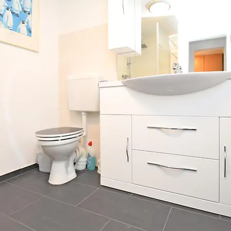 Spacious Haven In Wildemann, Cleaning Included *